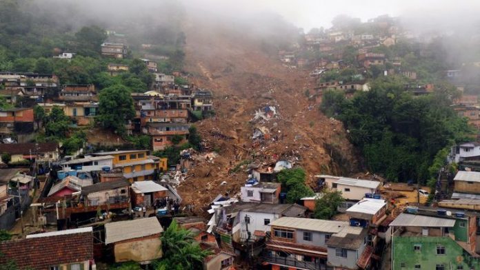 Brésil : Les inondations et les glissements de terrain