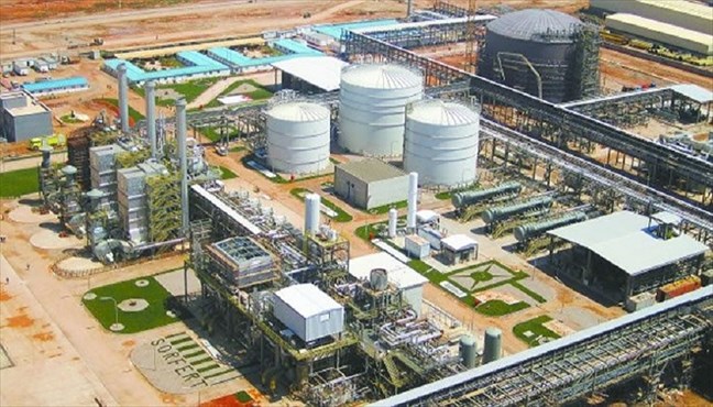 nigeria--ouverture-de-la-plus-grande-usine-dengrais-du-monde