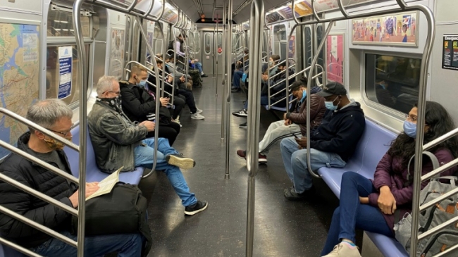 États-Unis : une fusillade dans le métro de Broklyn à New York